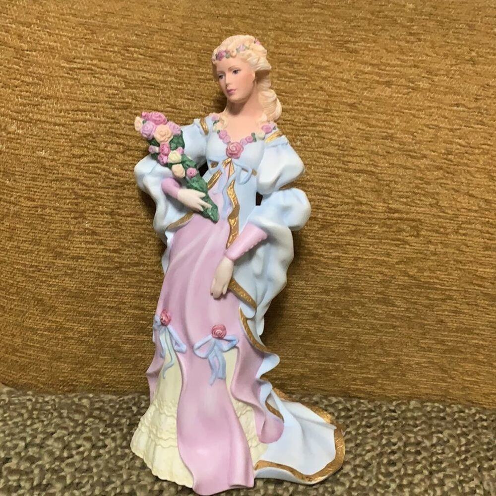 NWOT LENOX PRINCESS BEAUTY THE LEGENDARY PRINCESSES FINE PORCELAIN‎ FIGUR…